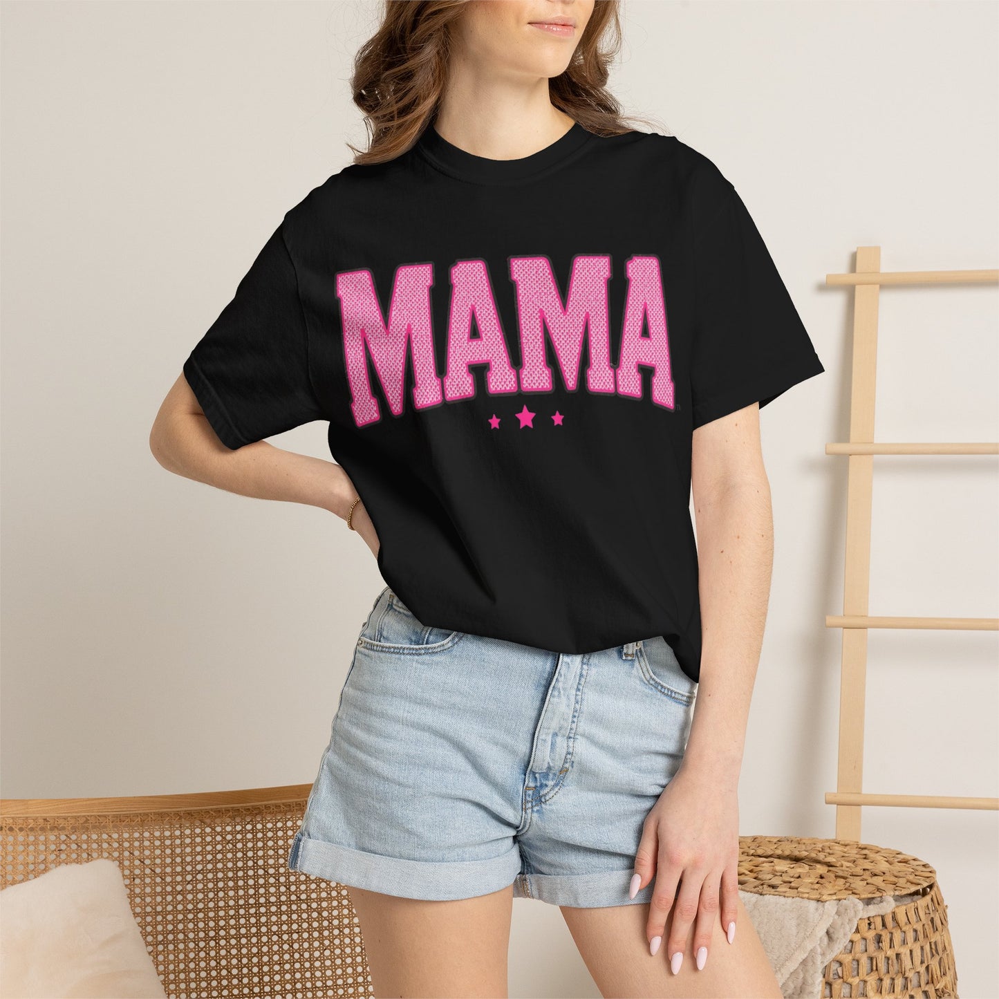 Mama Graphic T-Shirt — Retro Pink Lettering