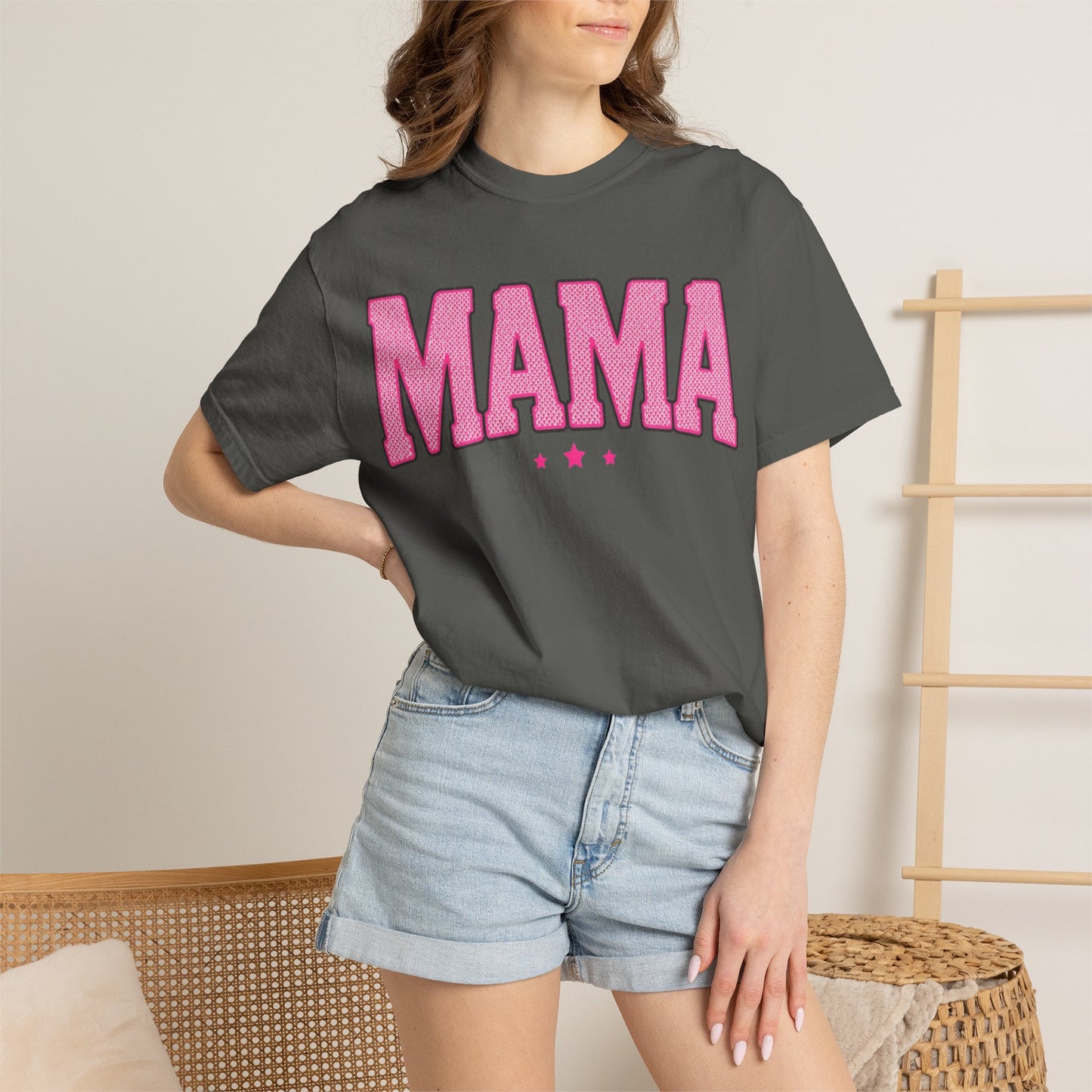 Mama Graphic T-Shirt — Retro Pink Lettering